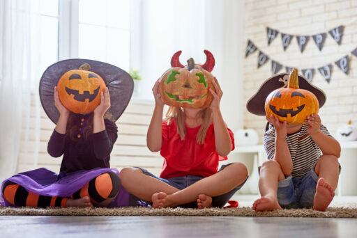 Tips For Making Zero Waste Halloween Costumes - The Zero Waste Family®